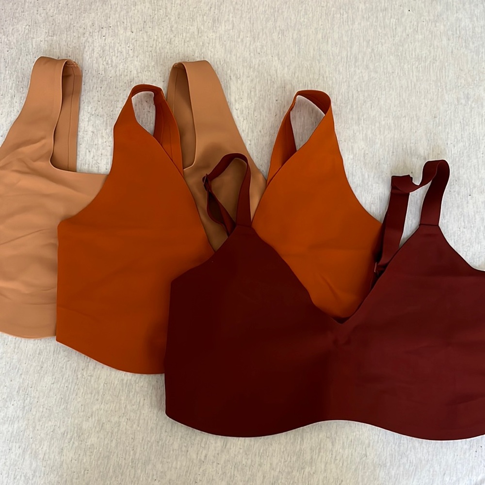 3 Parade brand seamless bras.